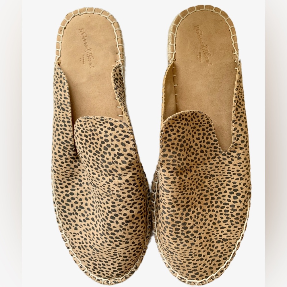 Espadrilles mules leopard print. Size 9